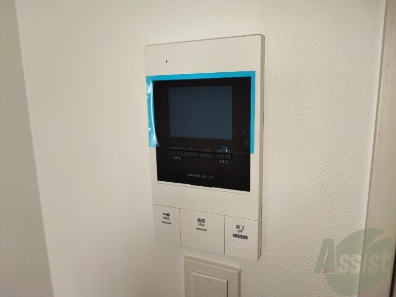 セキュリティ　ＴＶモニター付インターホンです。来客者の顔が見えるので安心！