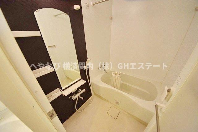 バス・シャワールーム　他号室　同施工参考写真