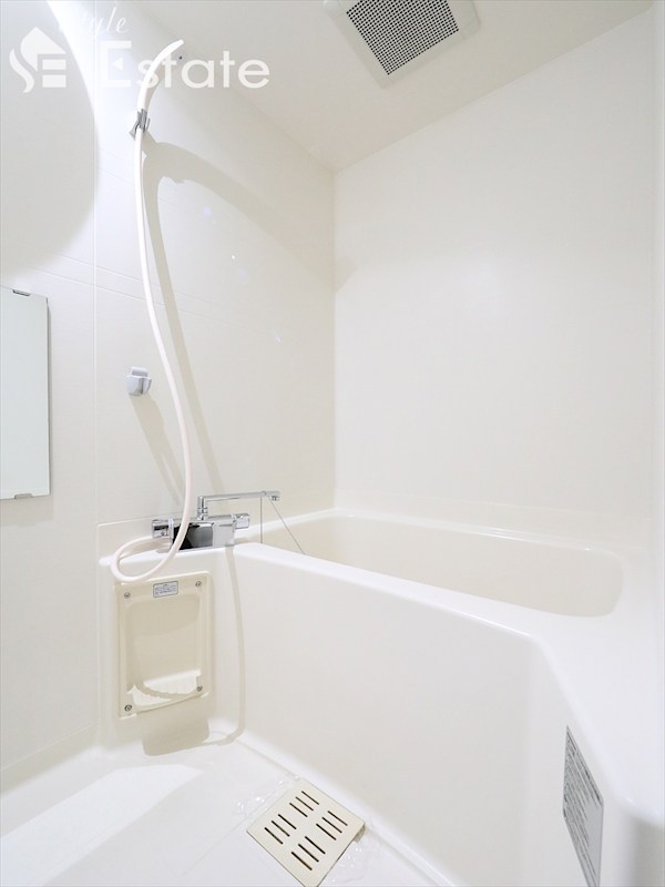 バス・シャワールーム　バスルーム