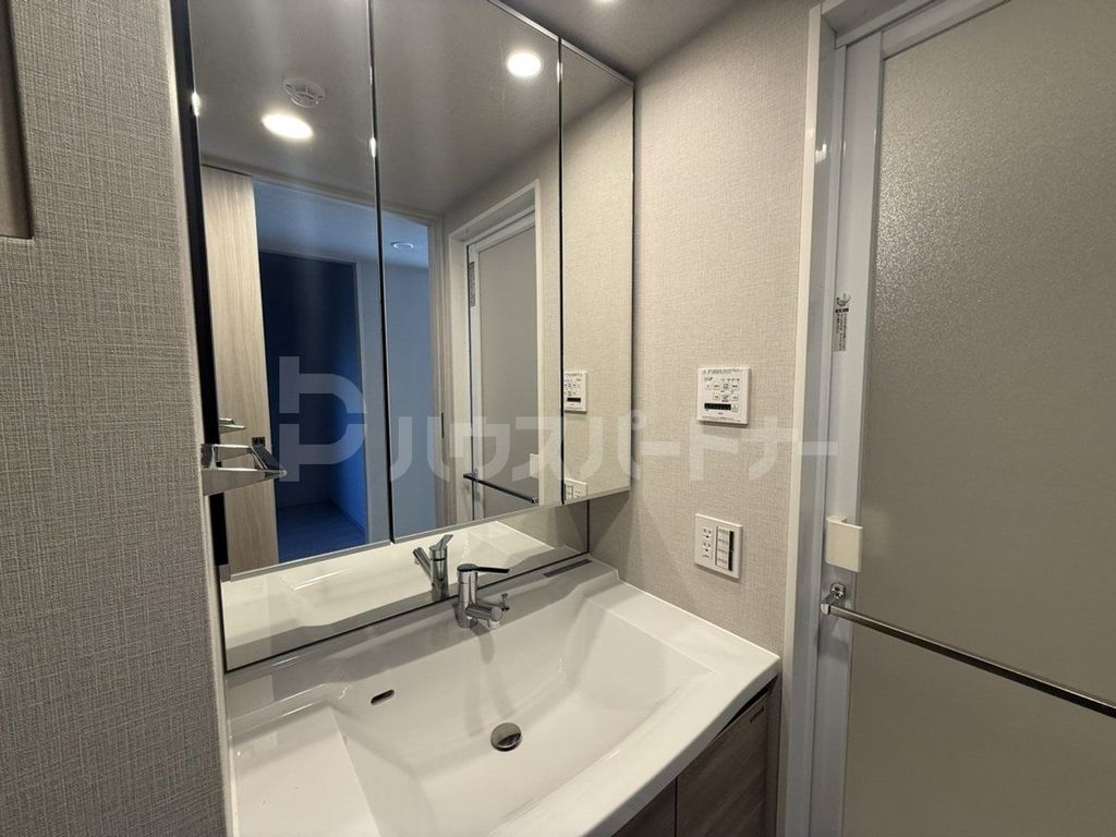 洗面設備　バス