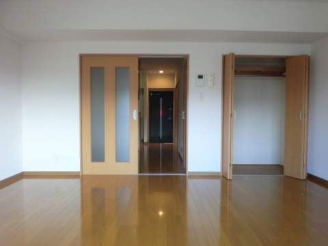 居室・リビング　※写真は別のお部屋です