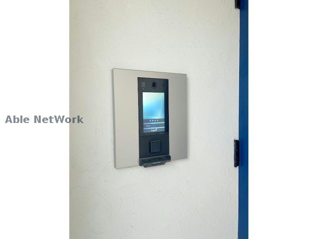 エントランス　エントランス部分