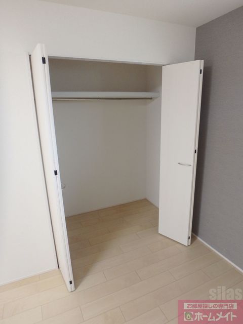 収納　同メーカー施工例。