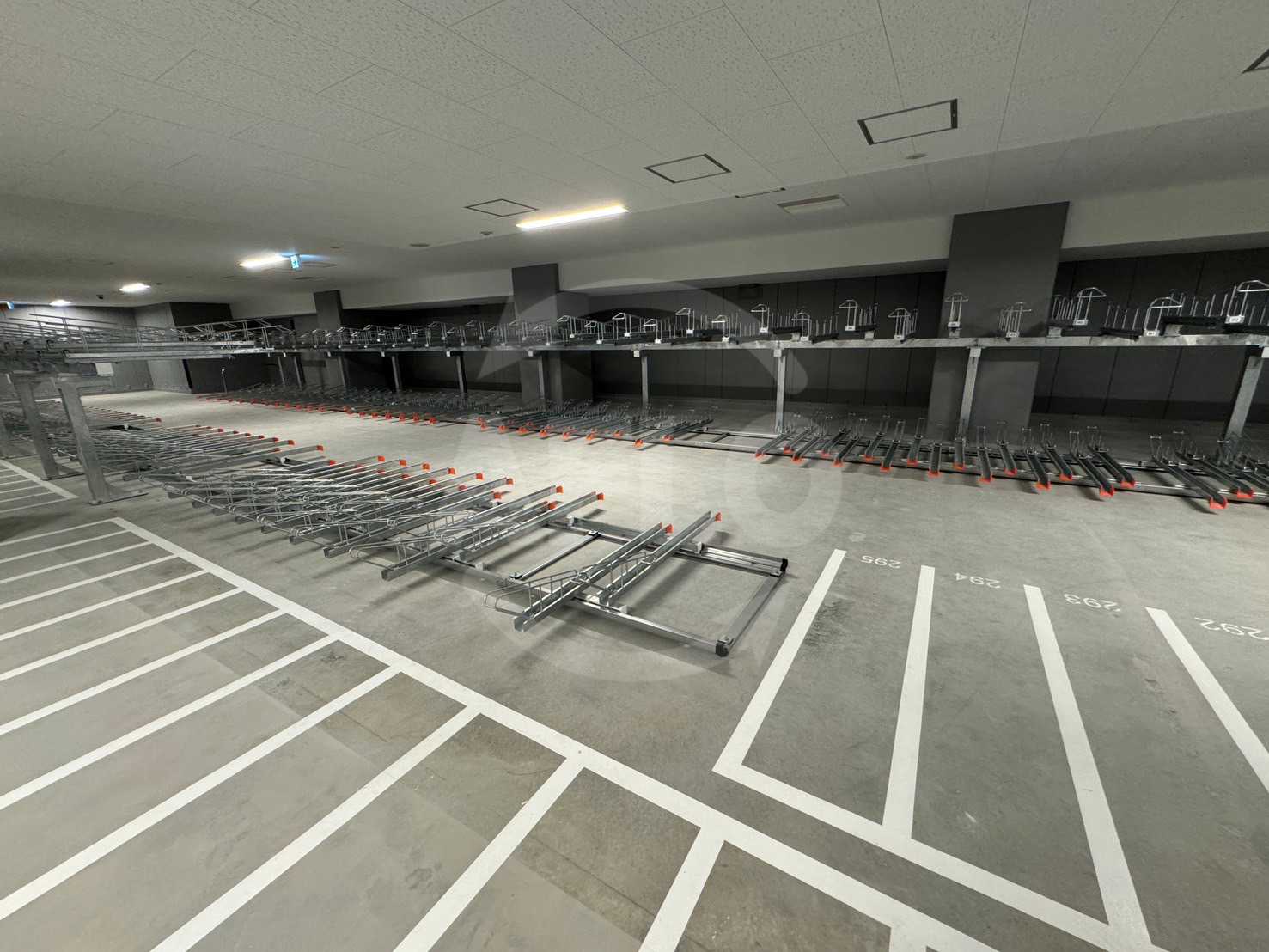 その他共有部分　シエリアタワー大阪堀江　駐輪場