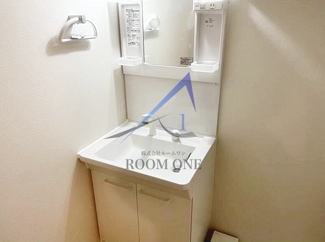 洗面設備　洗面台です。