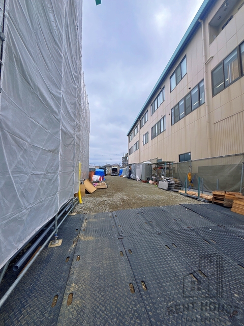 その他共有部分　外観（建設中）