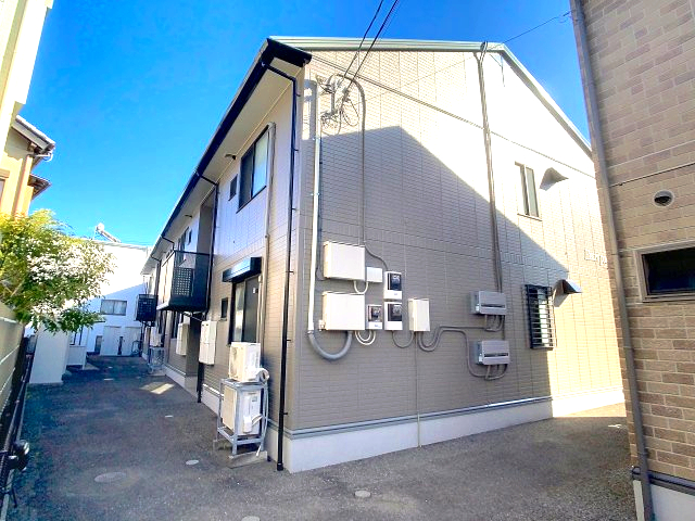 建物外観　2025年1月撮影