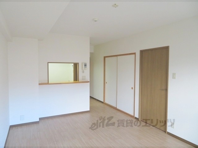 居室・リビング　リビング