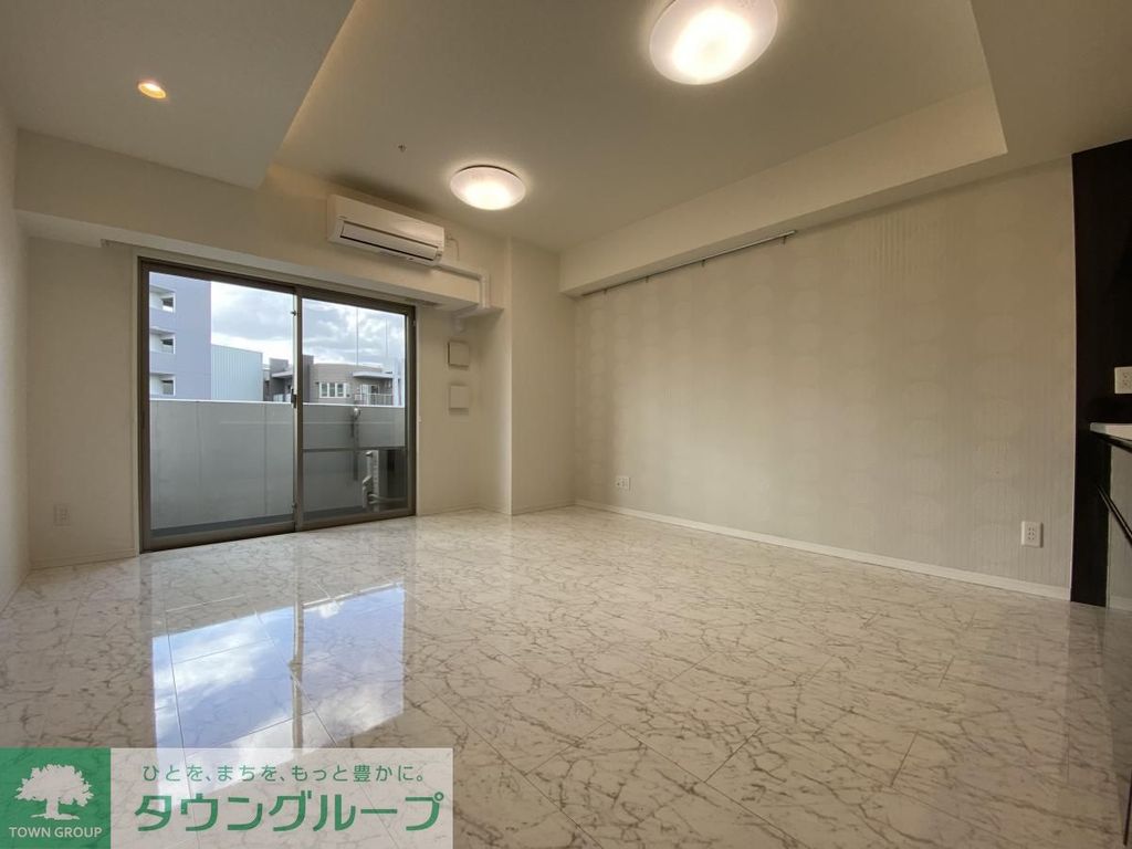 居室・リビング　同仕様