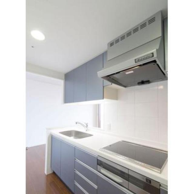 キッチン　※写真は同タイプ住戸です。