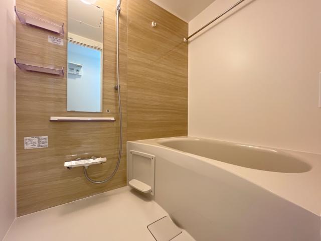 バス・シャワールーム　バス（イメージ）
