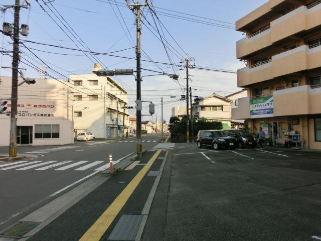 中学校　宮崎西中学校（中学校）まで454m