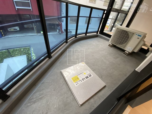 バルコニー　レジディア堺筋本町プレイス　バルコニー