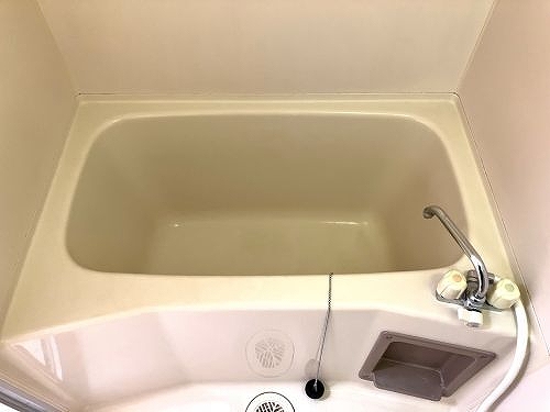 バス・シャワールーム　バスタブ