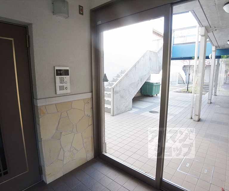 セキュリティ　オートロックです。