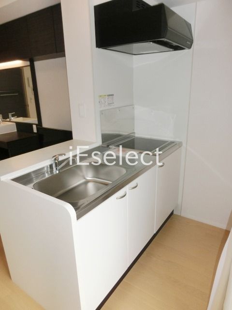 キッチン　人気のカウンターキッチンです。