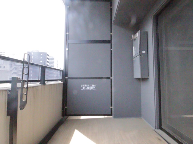 バルコニー　※別室の参考写真の為、現況優先です。