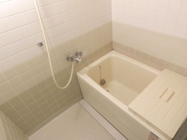 バス・シャワールーム　追炊き機能付