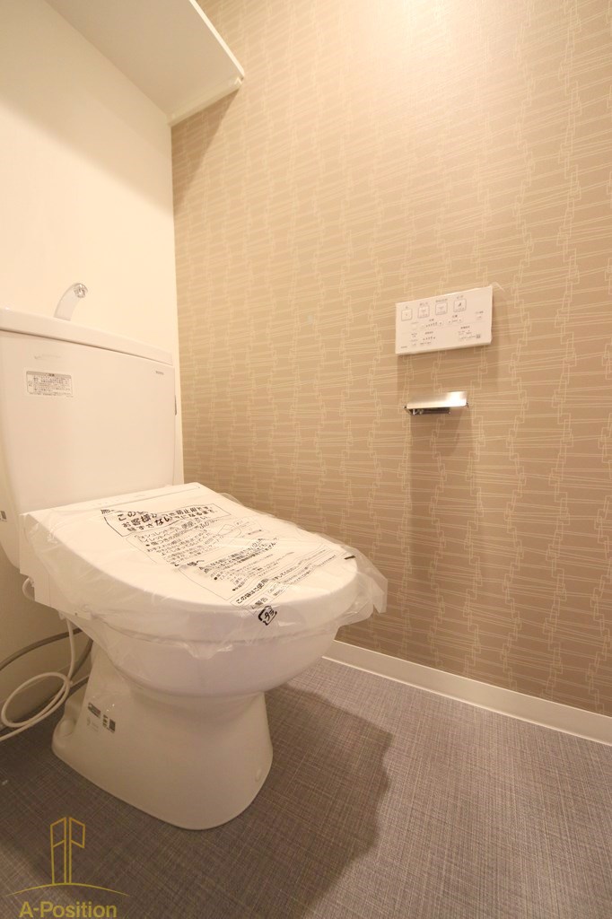 トイレ　ラクラス堺筋本町