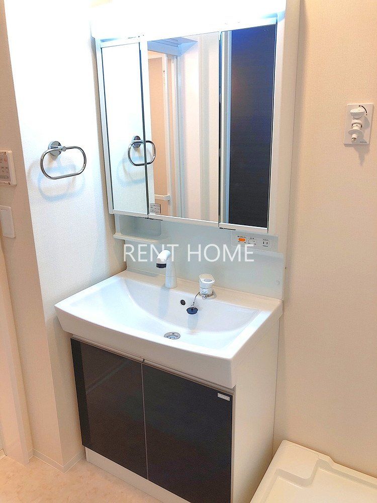 洗面設備　シャンプードレッサーです