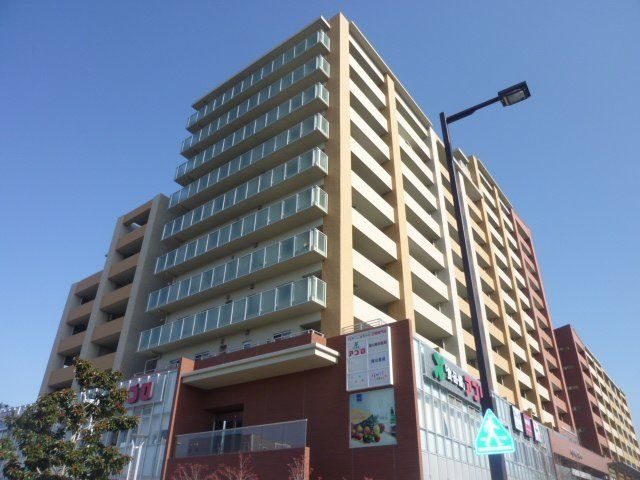 ショッピングセンター　パザパ花園（ショッピングセンター）まで400m