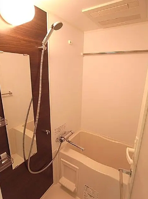 バス・シャワールーム　☆ゆったりくつろげるお風呂☆