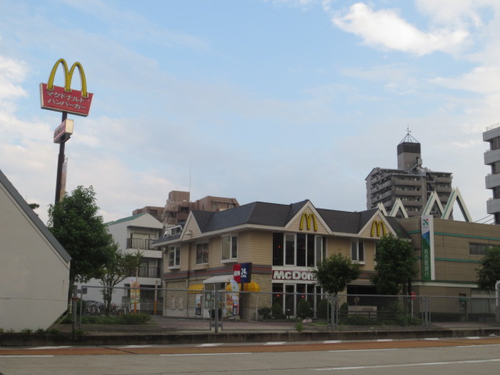 飲食店　マクドナルド（飲食店）まで300m