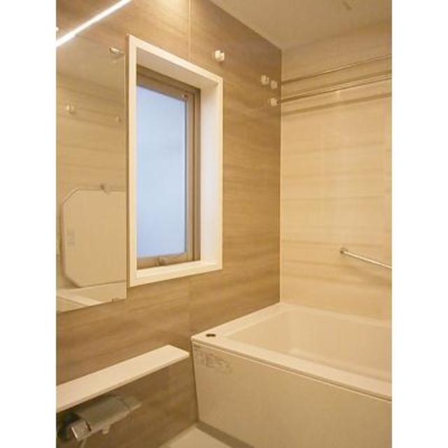 バス・シャワールーム　※写真は同タイプ住戸です。