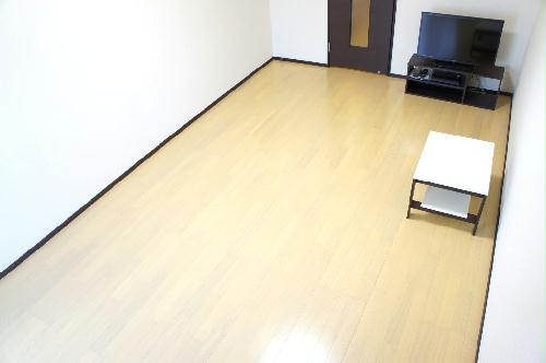 居室・リビング　静かなノンサウンドフロア！セキュリティ付で女性も安心。