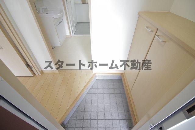 玄関　シンプルで使いやすい玄関です