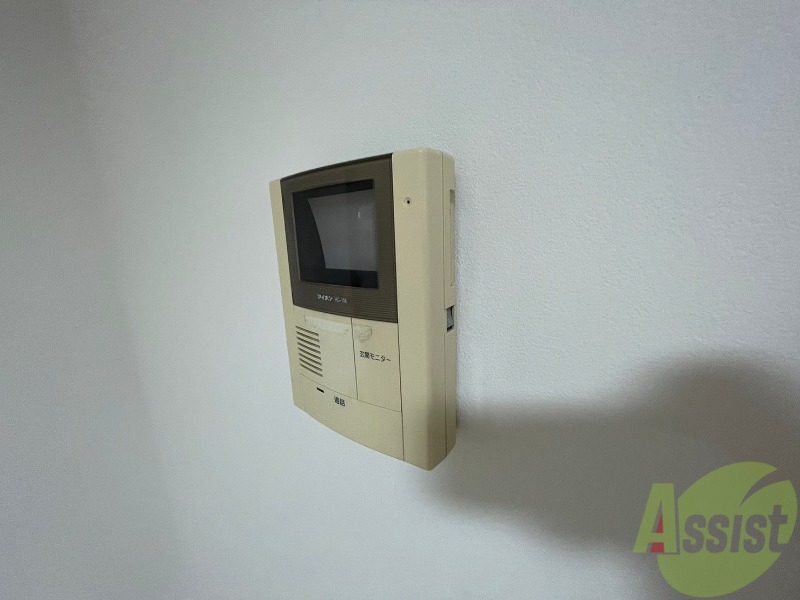 その他設備　ＴＶモニター付インターホンです。来客者の顔が見えるので安心！