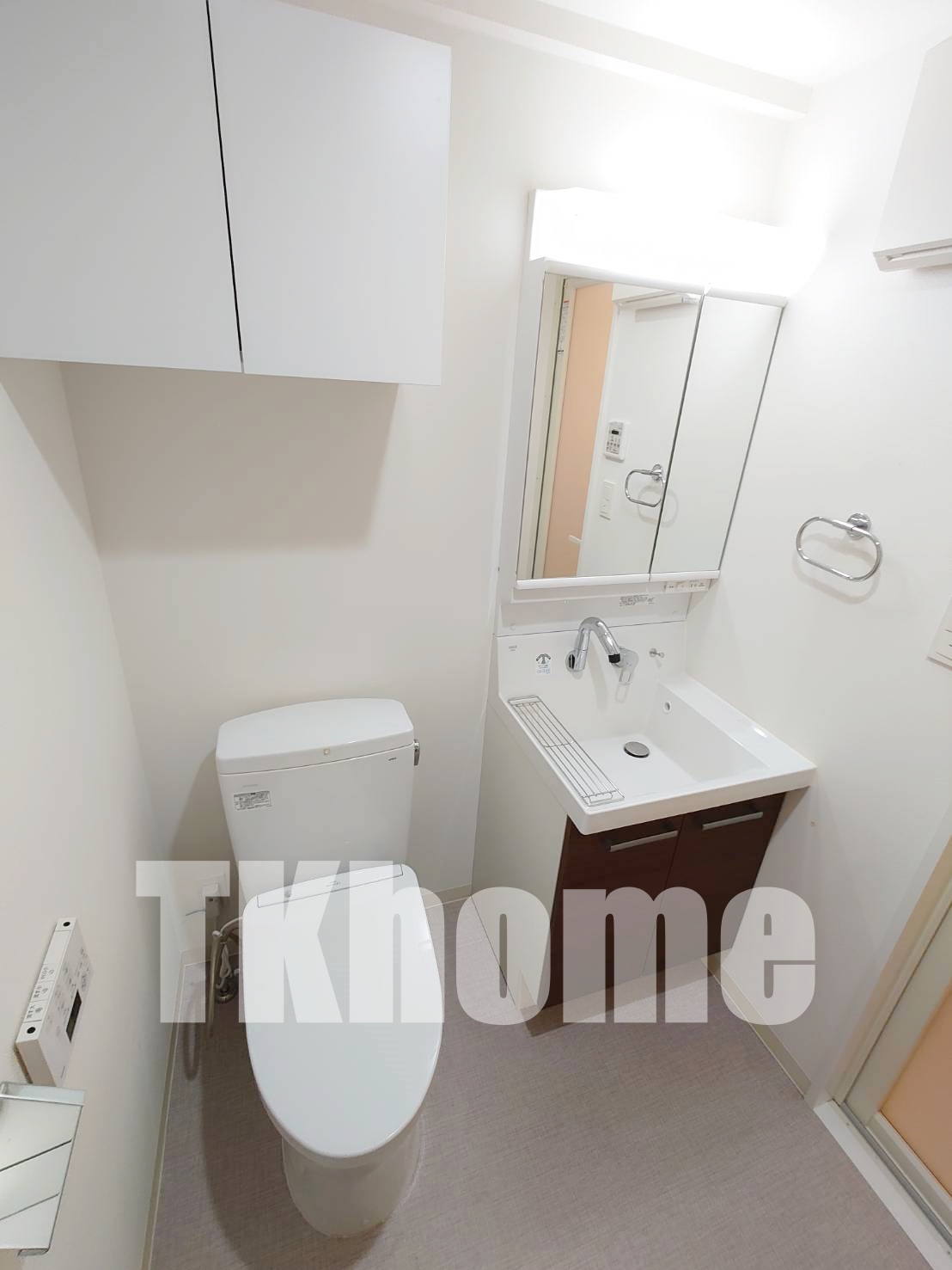 トイレ　ウォシュレット完備