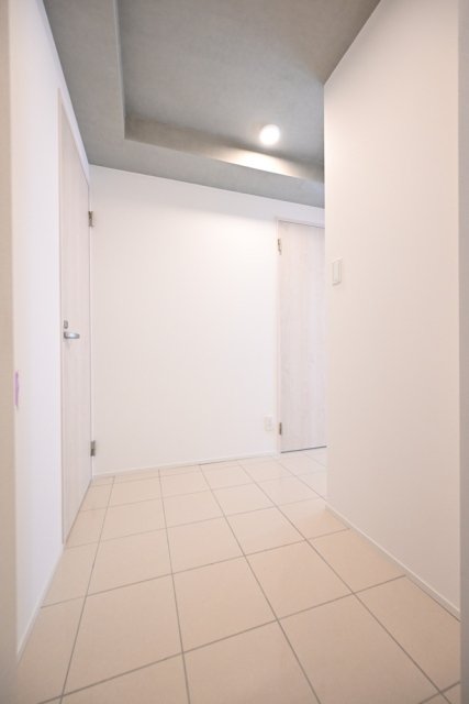 玄関　収納もある玄関です