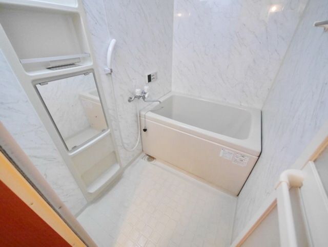 バス・シャワールーム　同シリーズ