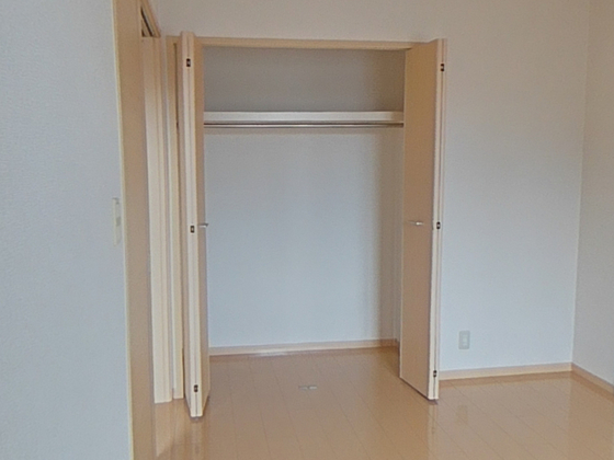 収納　※別部屋の写真です