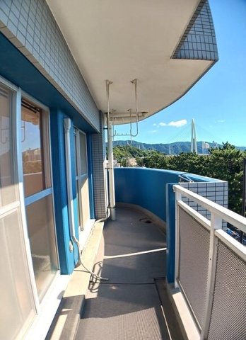 バルコニー　落ち着いた時間を過ごせるバルコニーです