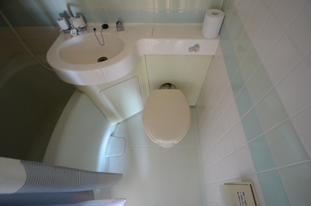 トイレ　浴室内にトイレがあります！