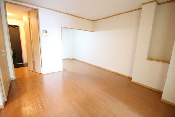 居室・リビング　※別部屋の写真です