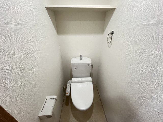 トイレ　コンパクトで使いやすいトイレです