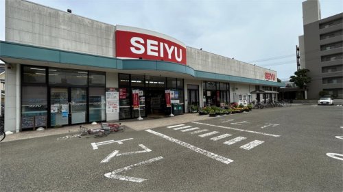 スーパー　西友 南仙台店（スーパー）まで569m