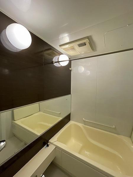 バス・シャワールーム　バス※別部屋参考写真