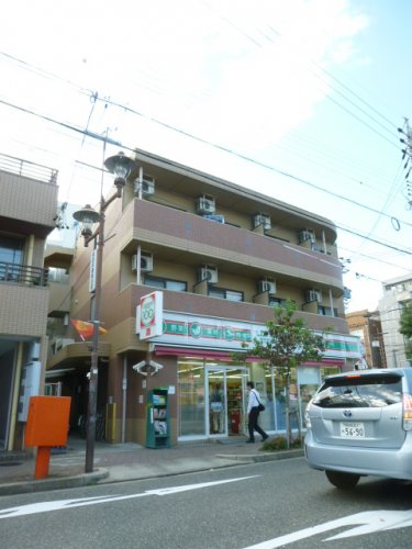 コンビニ　ローソンストア100 仲田本通店（コンビニ）まで1134m