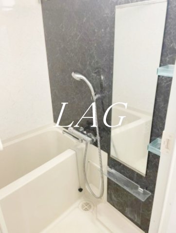 バス・シャワールーム　お風呂です。