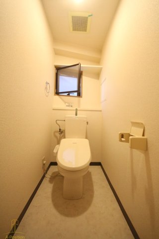 トイレ　グランドール有本
