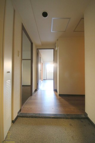 玄関　グランドール有本