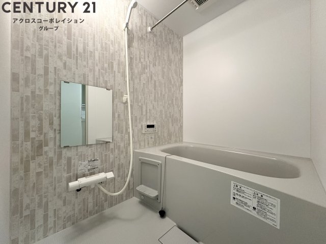 バス・シャワールーム　浴室乾燥・追い炊き機能付きのバスルーム♪