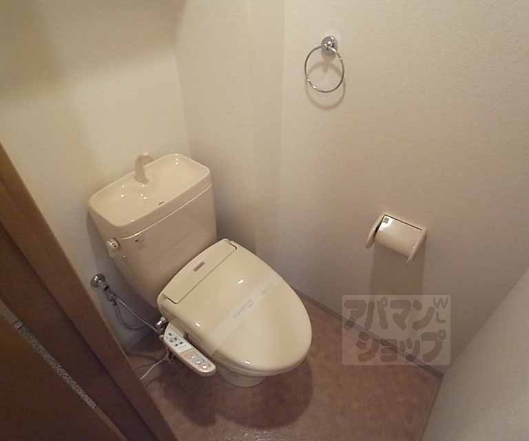 トイレ　ウォシュレット装備