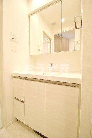 洗面設備　※同仕様参考写真