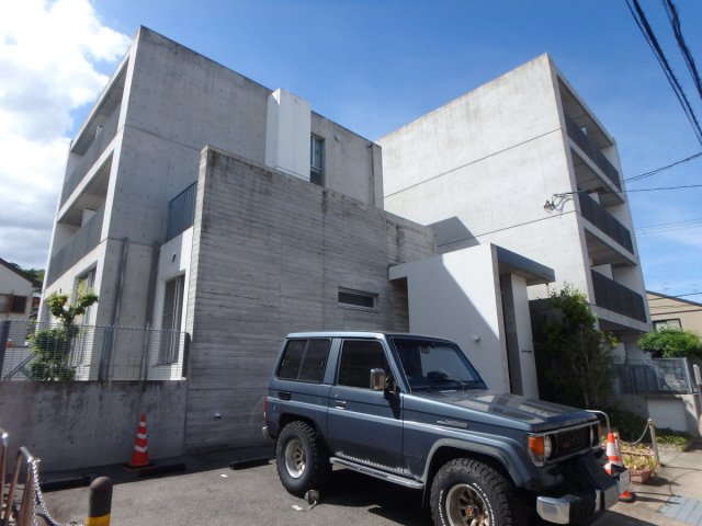 建物外観　外はこのようになっています