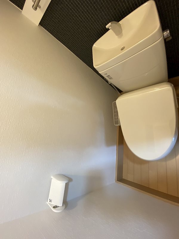 トイレ　参考画像